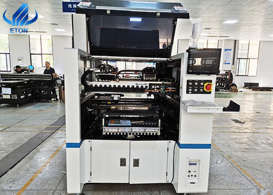 SMT Yüksek Hassasiyetli SMD Alma ve Yerleştirme Makinesi LED Işık Yapma Makinesi