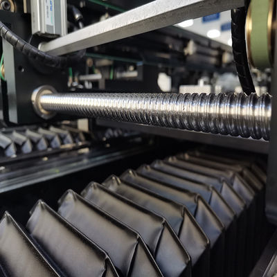 ETON HT-E8D Maks. 1200*300mm PCB boyutuna sahip 90000CPH alma ve yerleştirme makinesi