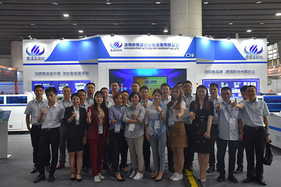 CCC 5 ADET Dijital Kamera XYZ Eksen Tahrik Yolu Kapasitesi Ulaşmak 250000CPH SMT Montaj Makinesi