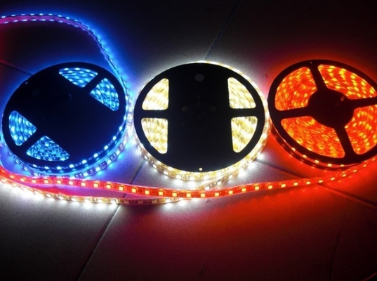 LED şerit baskı 100m SMT tam otomatik şablonlu yazıcı makinesi