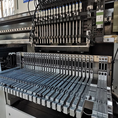 PCB kartı montajı için yüksek hızlı led ışık yapma makinesi 180000CPH